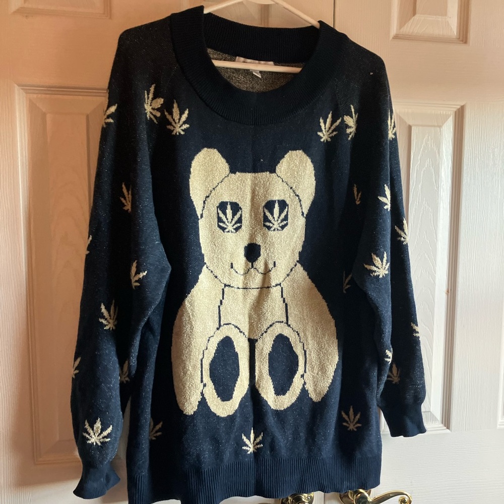 UO pot teddy bear sweater oversized